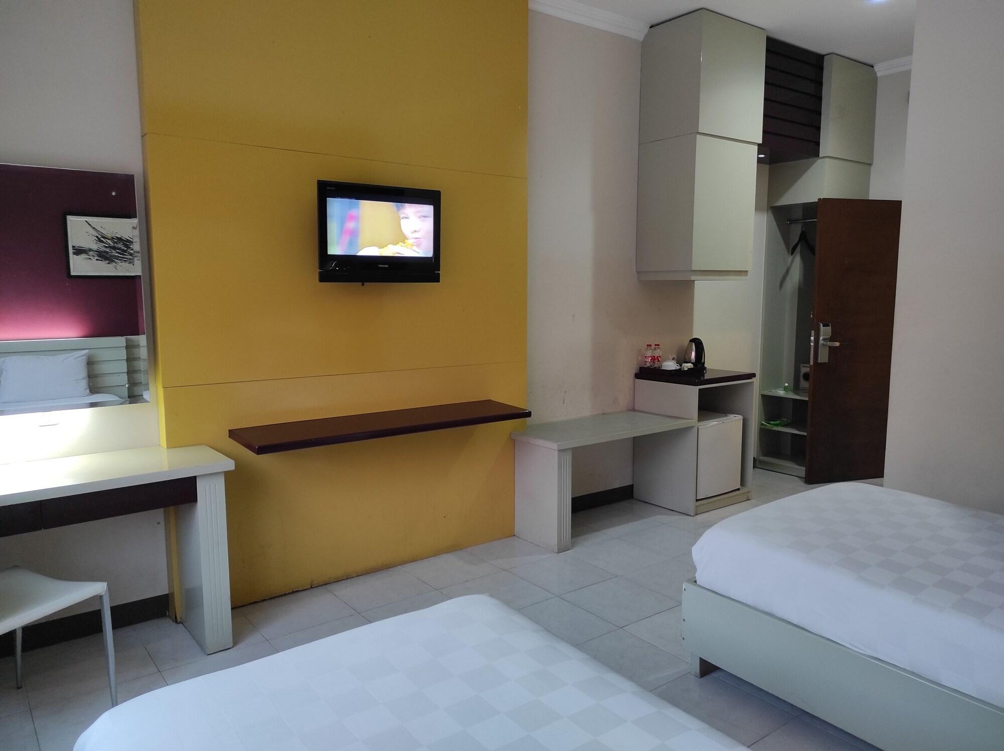 Hotel Orlen Yogyakarta Exterior foto